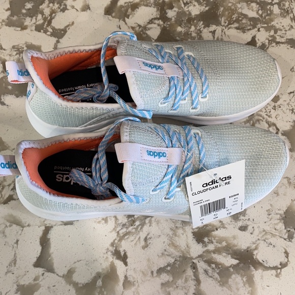 New adidas cloudfoam shoe - Picture 2 of 6